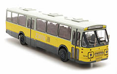 118-487.070.25 - H0 - Regionalbus ZWN 6213, DAF Vorderseite 2, Ausstieg Mitte
